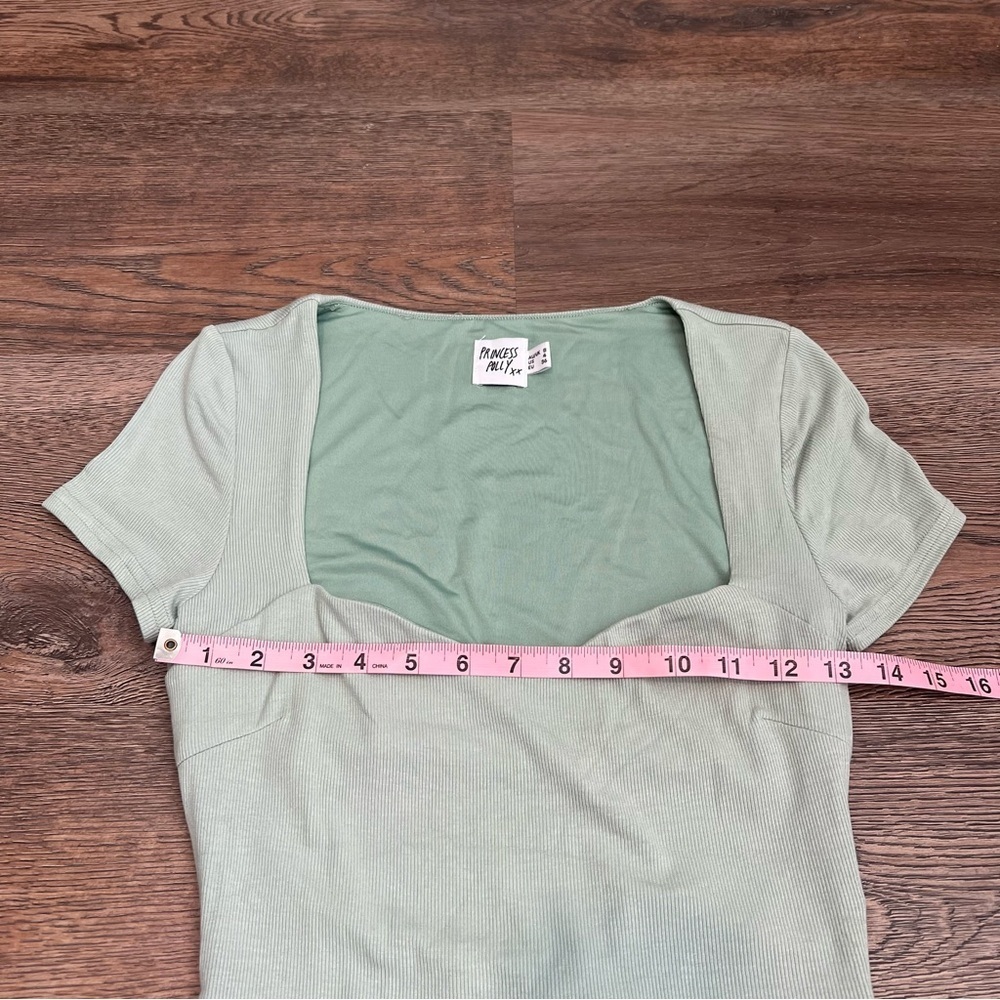 NEW Princess Polly Nolan Short Sleeve Mini Dress Green Sage Size 4 Open Back - Picture 9 of 10